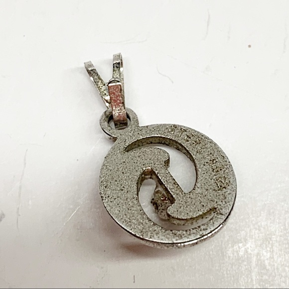 Marvel Jewelry co vintage sterling silver and diamond small swirl design pendant - Picture 8 of 10